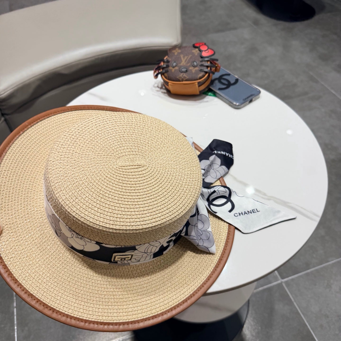 Chanel Flat-top Beige Straw Hat 201527