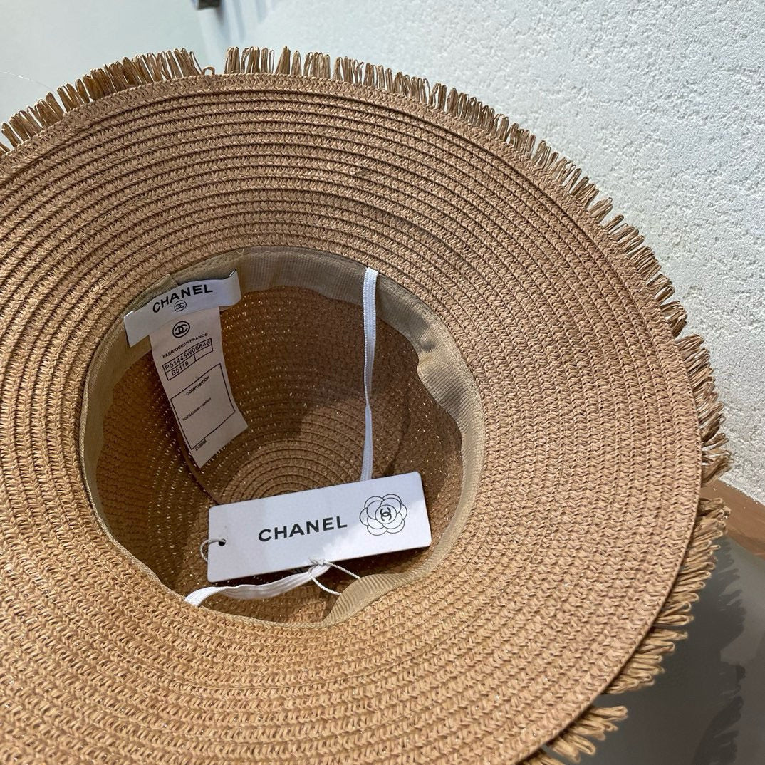 Chanel Bucket Hat Camel in Straw 205631