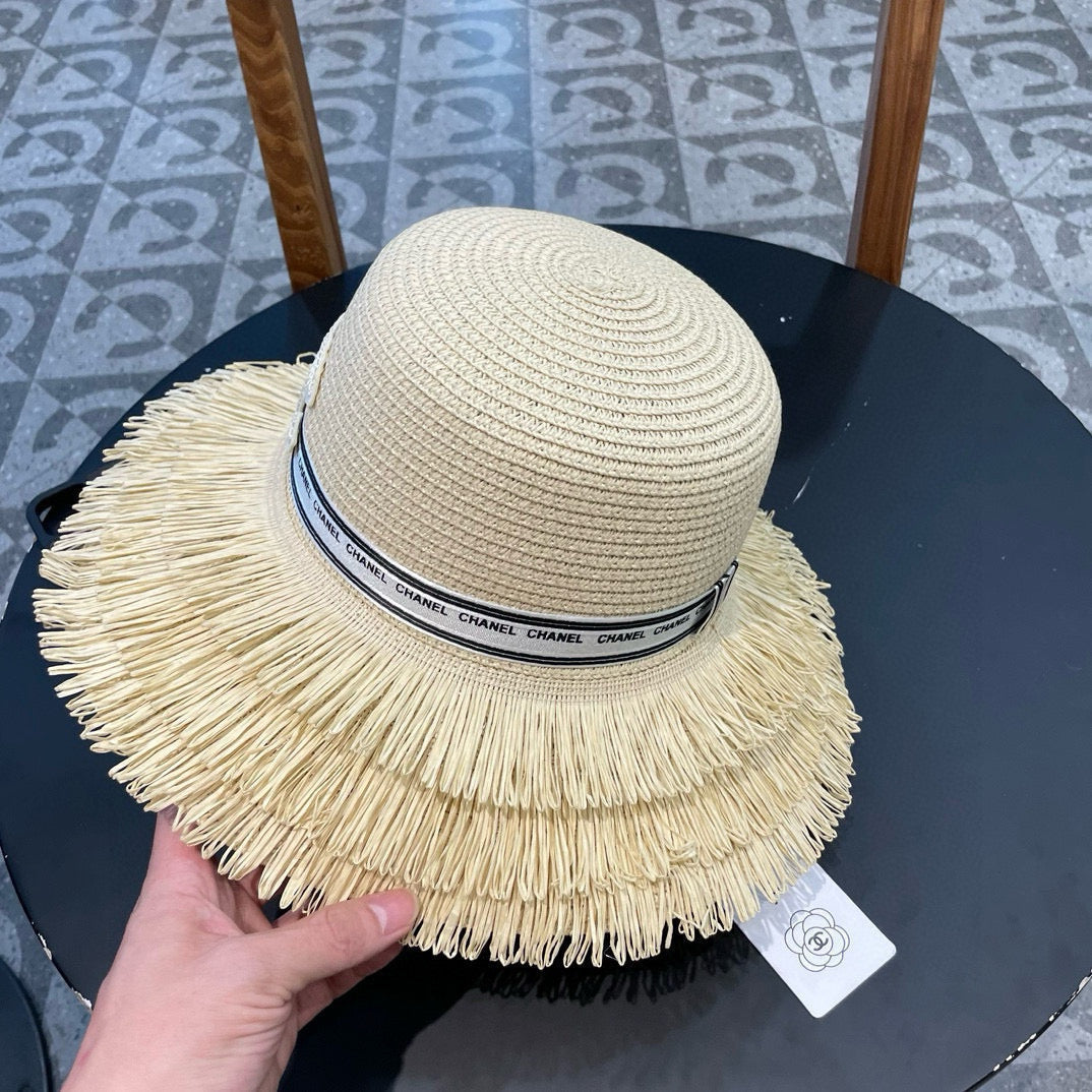 Chanel Bucket Hat Cream in Straw 205629