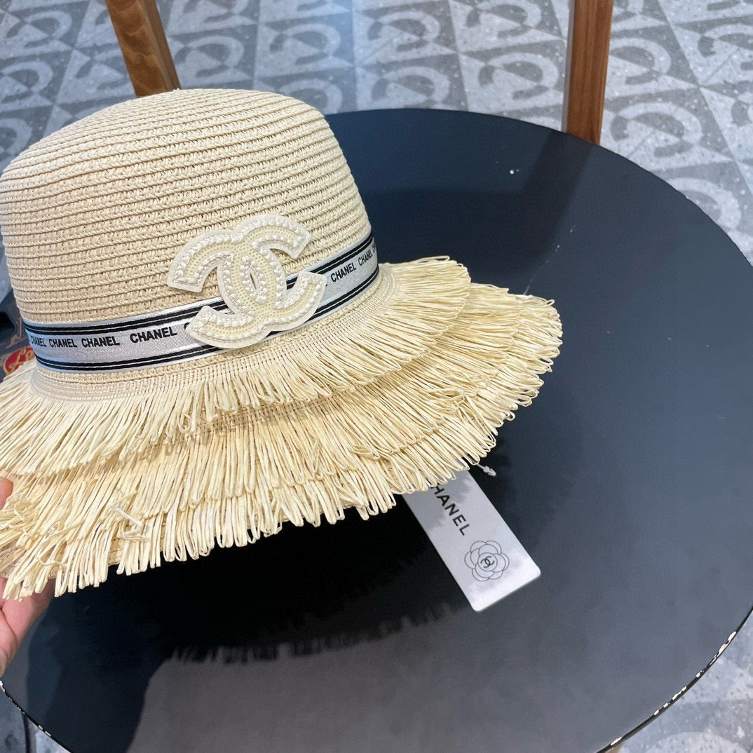 Chanel Bucket Hat Cream in Straw 205629