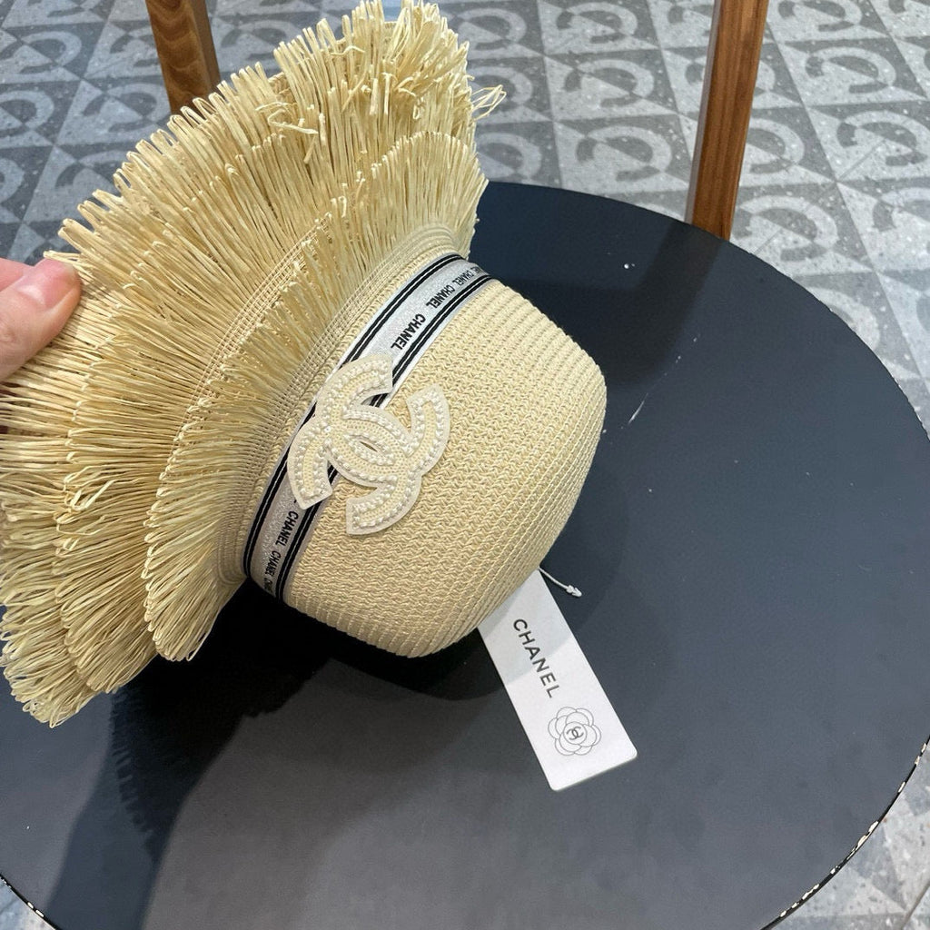 Chanel Bucket Hat Cream in Straw 205629