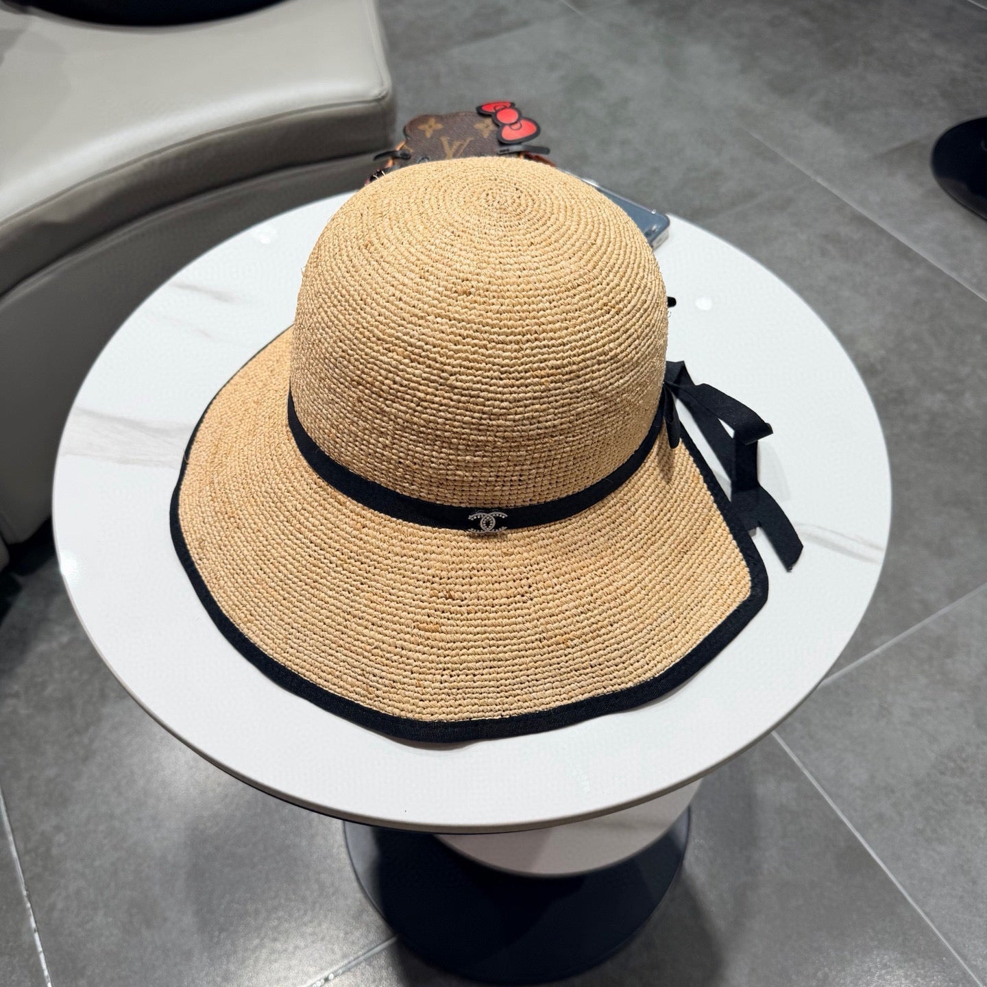 Chanel Hepburn Style Hat Beige in Raffia 205599