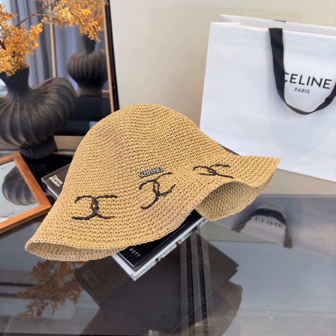 Chanel Summer Folding Hat Camel in Straw 205440