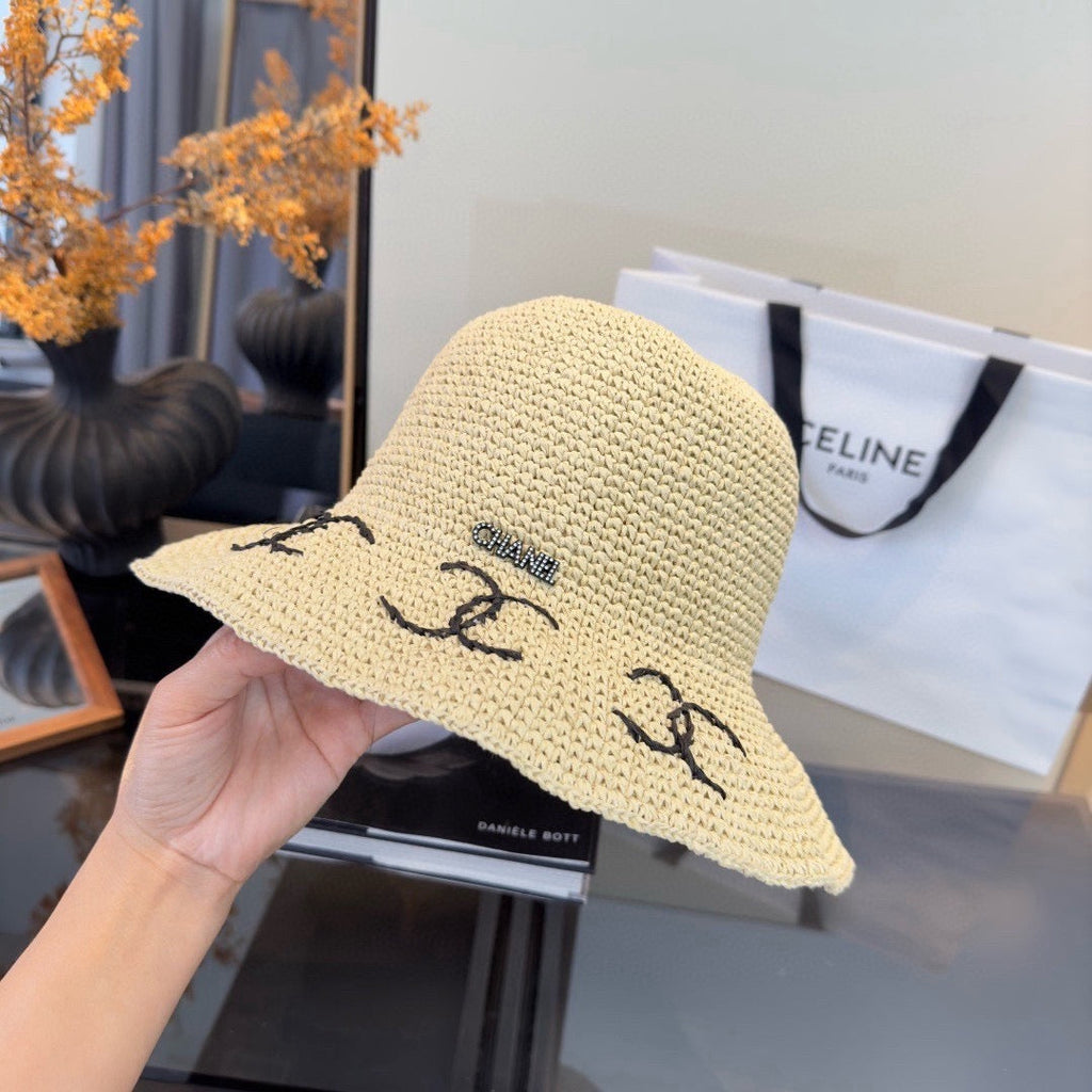 Chanel Summer Folding Hat Cream in Straw 205439