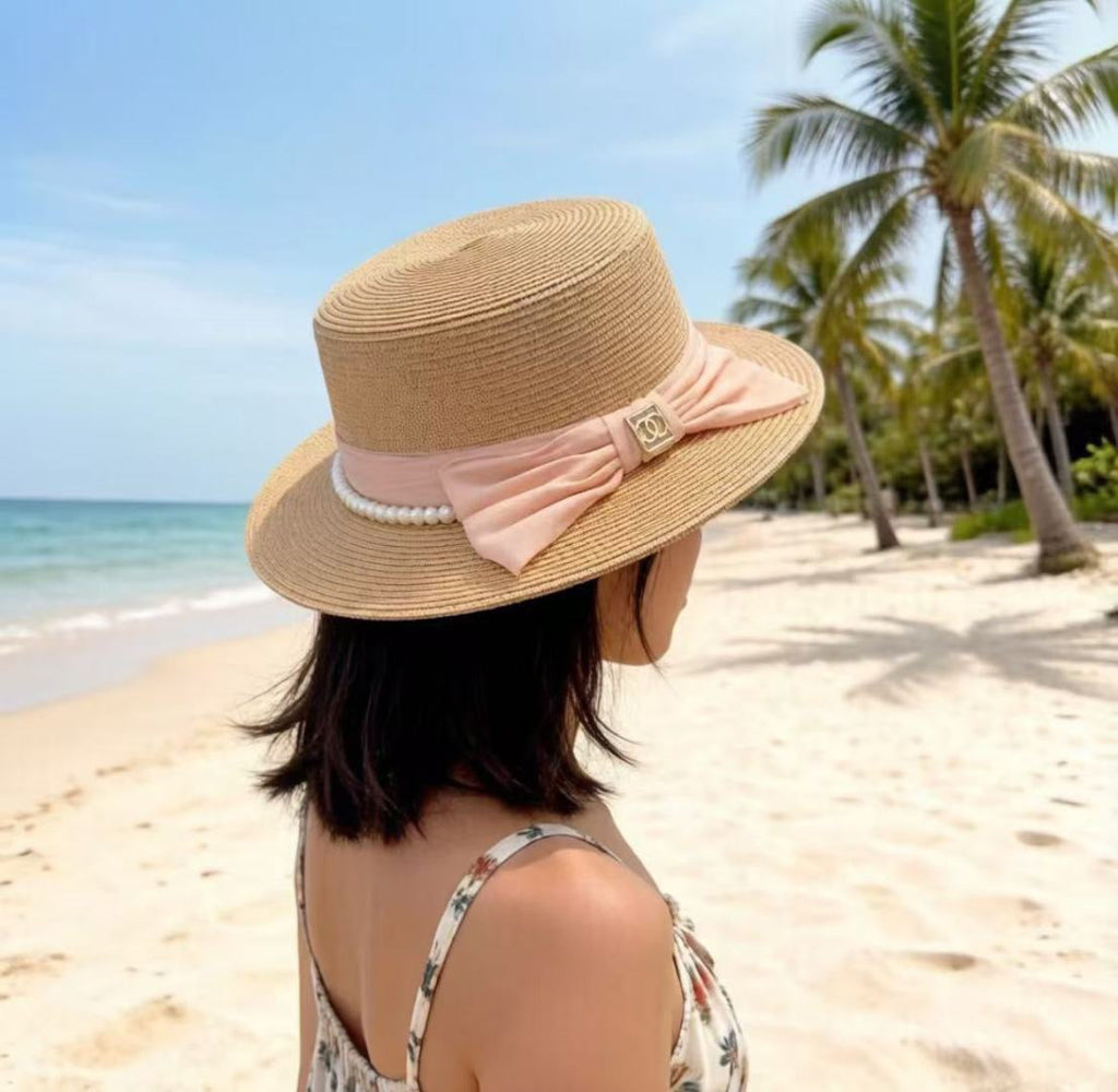 Chanel Elegant flat-top Beige Pink in Straw Hat 205393