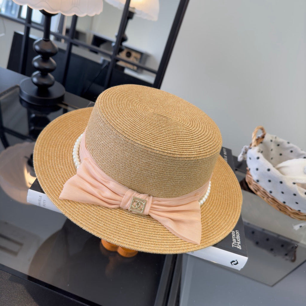 Chanel Elegant flat-top Beige Pink in Straw Hat 205393