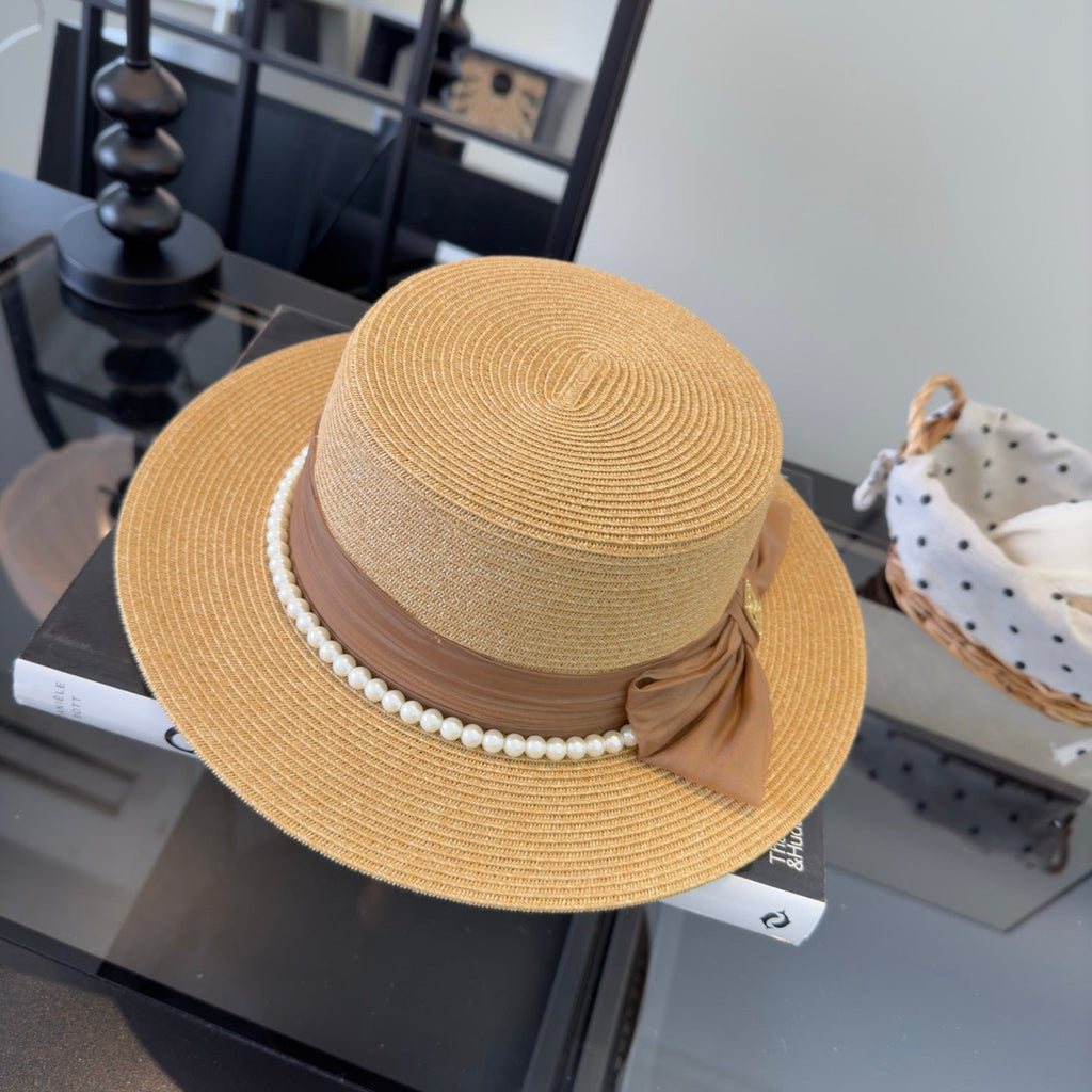 Chanel Elegant flat-top Beige in Straw Hat 205391