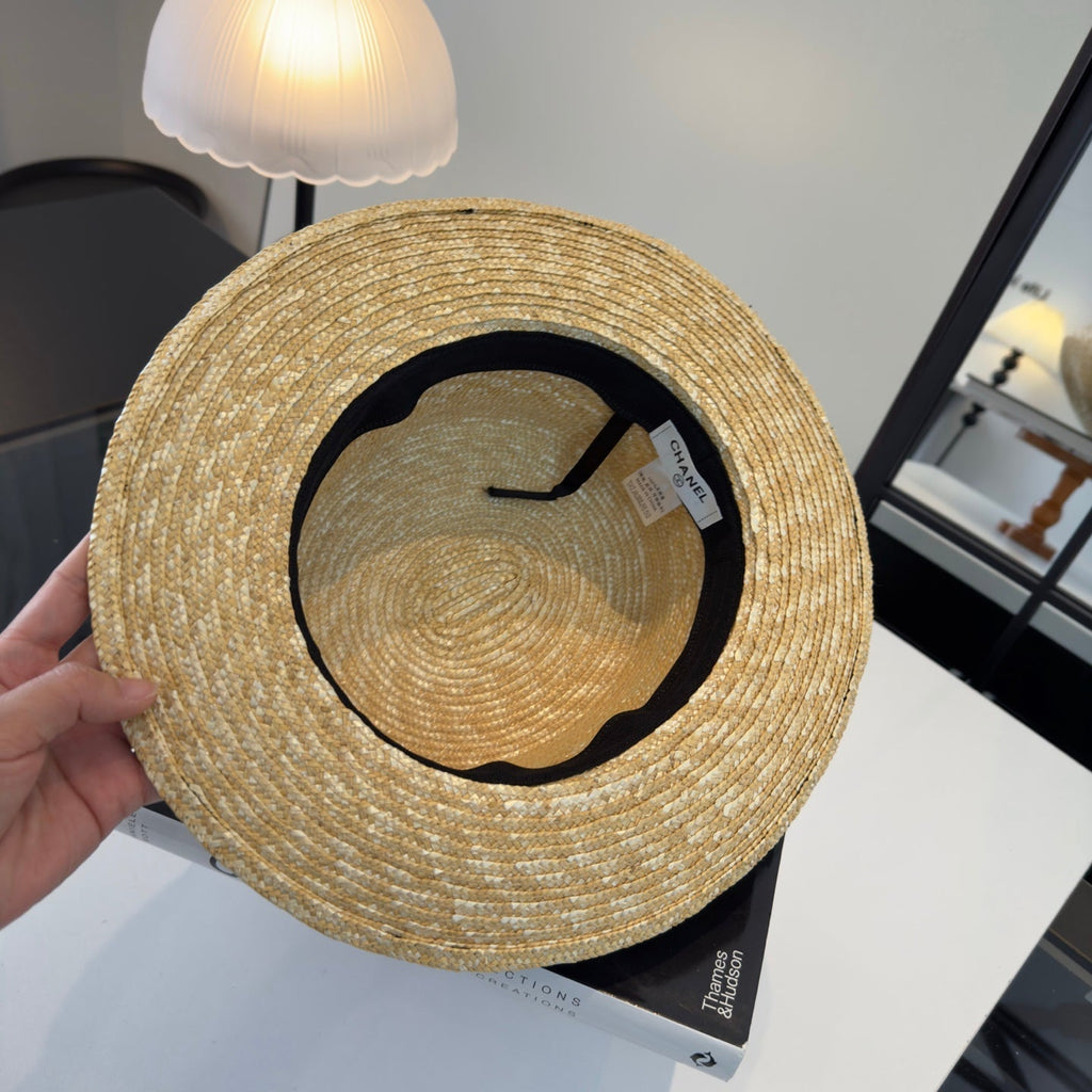 Chanel Beige Black Raffia straw hat 205379