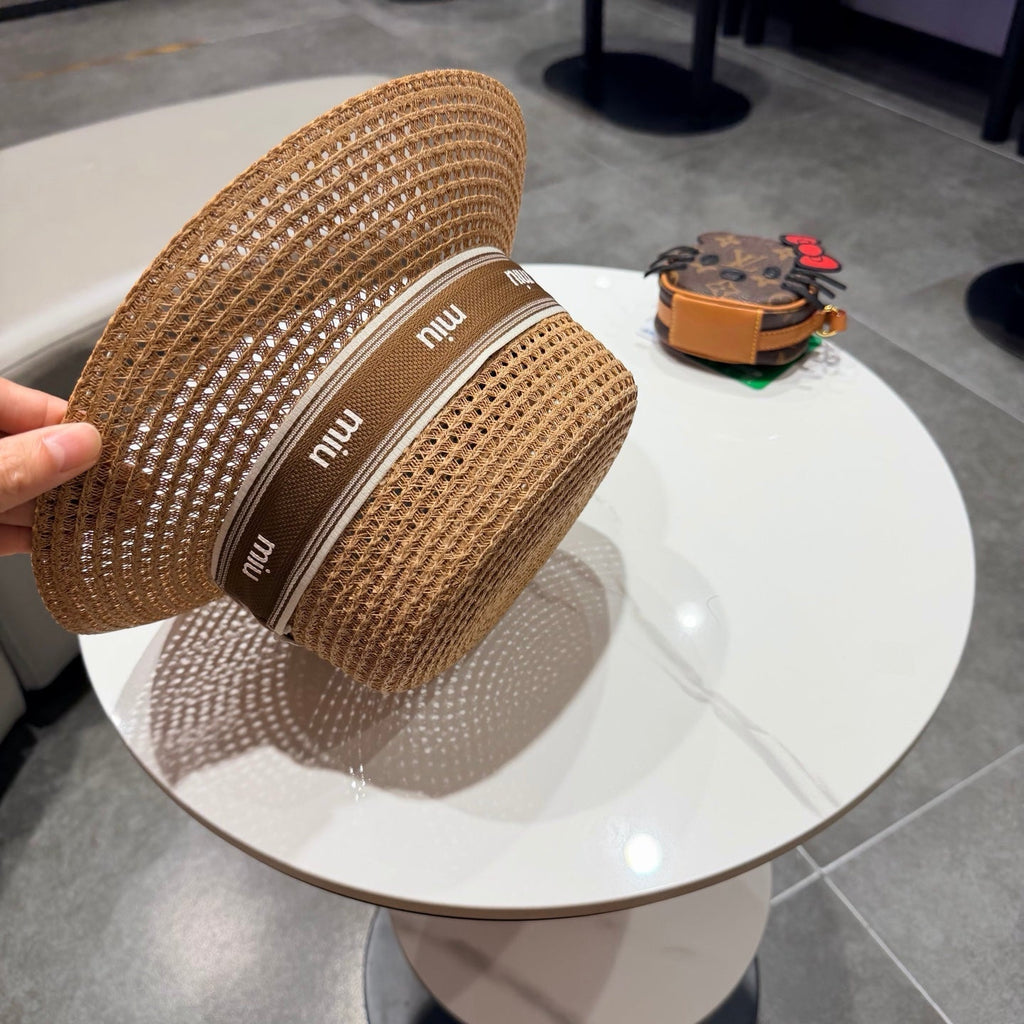 Miumiu Bucket Hat Camel Brown in Straw 205586