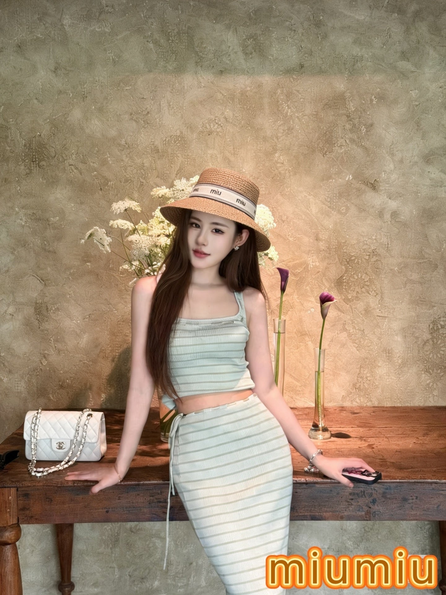 Miumiu Bucket Hat Camel Beige in Straw 205585