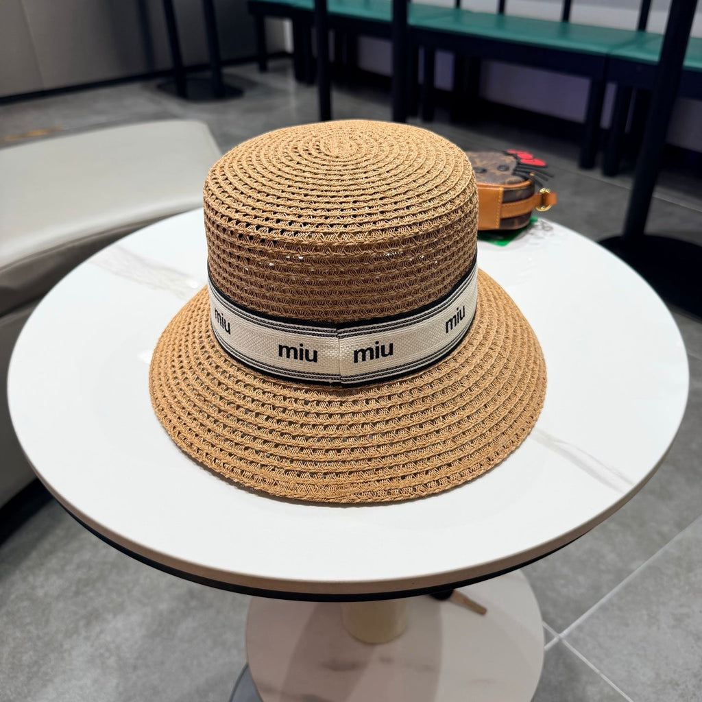 Miumiu Bucket Hat Camel Beige in Straw 205585