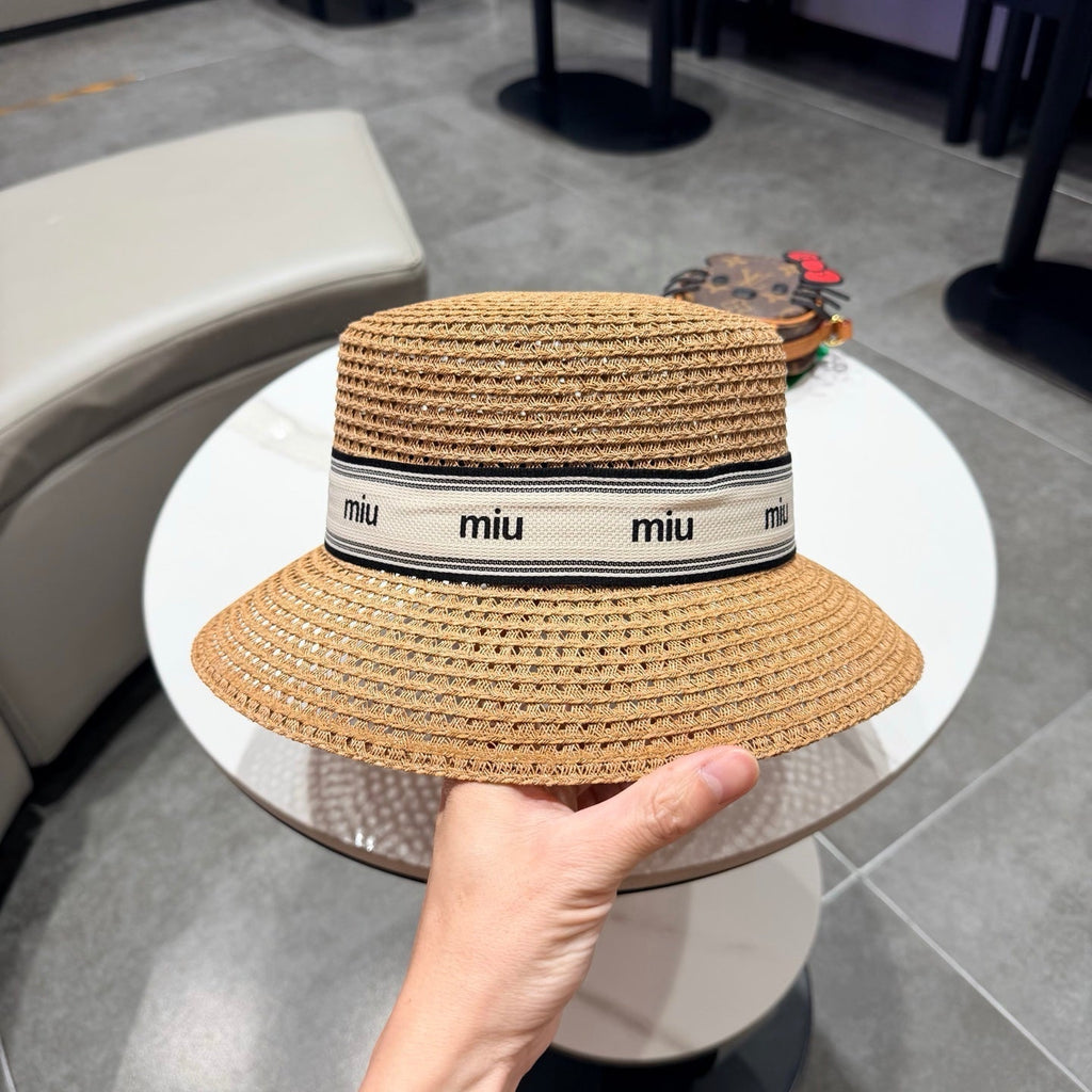 Miumiu Bucket Hat Camel Beige in Straw 205585