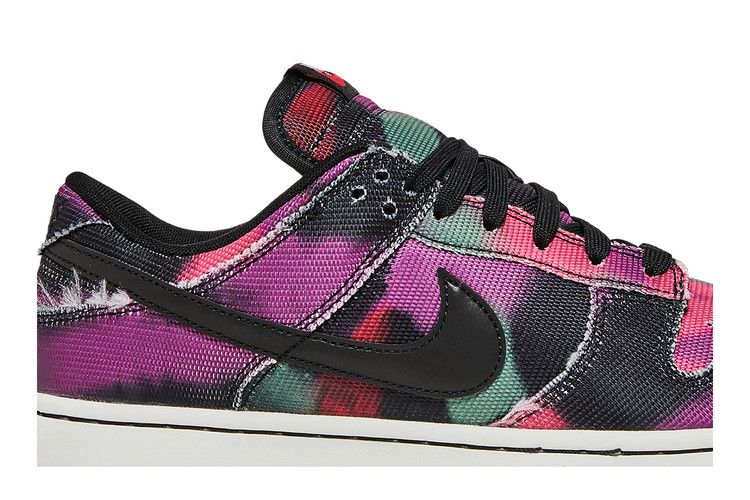 Nike Dunk Low Graffiti Pink