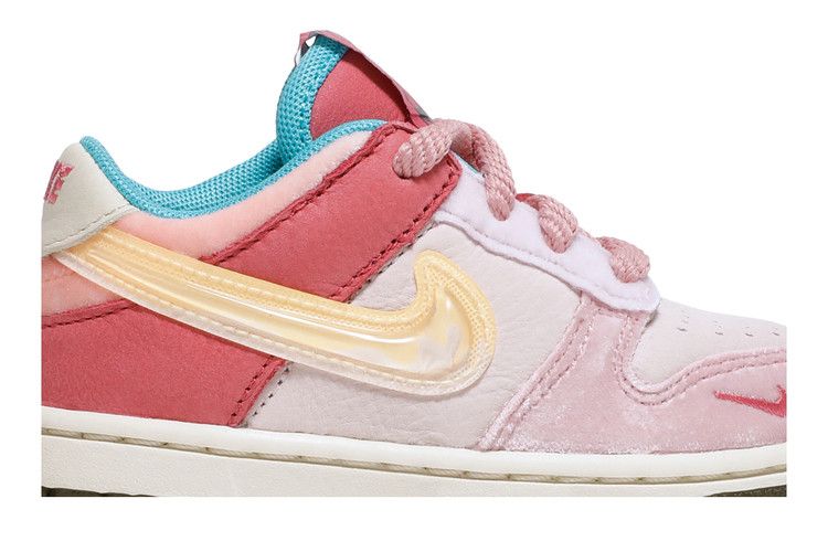 Nike Dunk Low Social Status Free Lunch Strawberry Milk (TD)