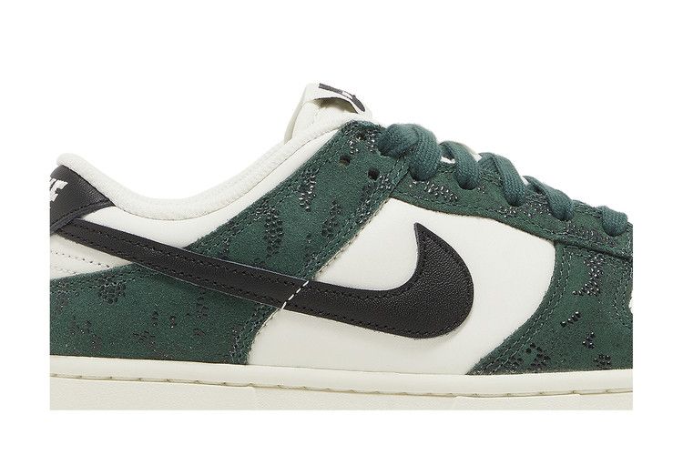 Nike Dunk Low Green Snake (Women's)