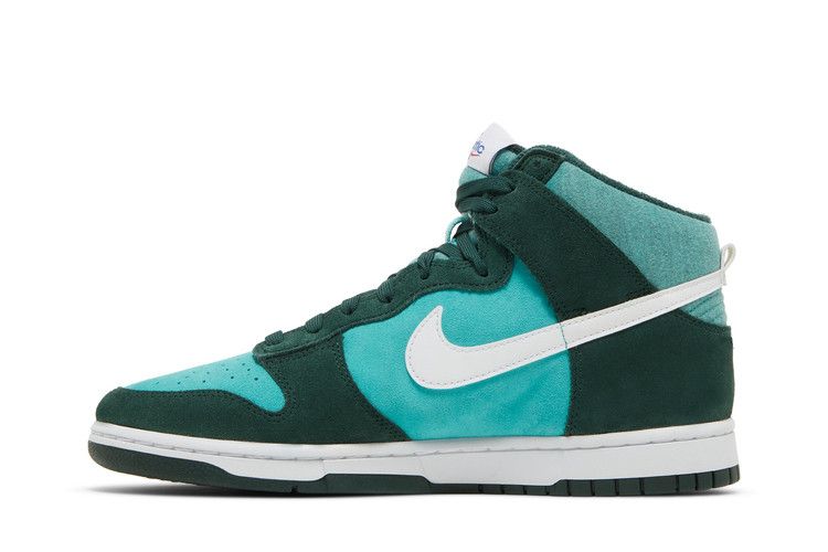 Nike Dunk High Retro SE Athletic Club Pro Green