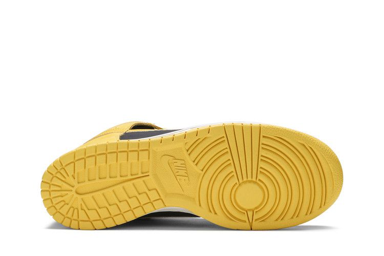 Nike Dunk High LE Goldenrod