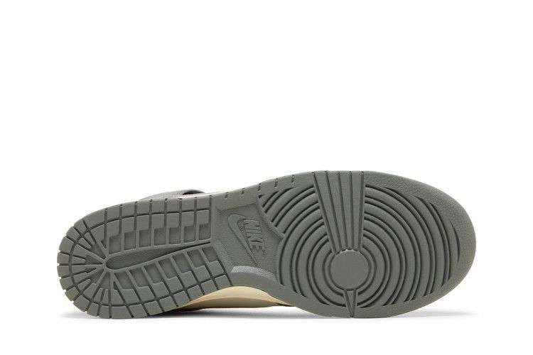 Nike Dunk High Vintage Light Bone Grey