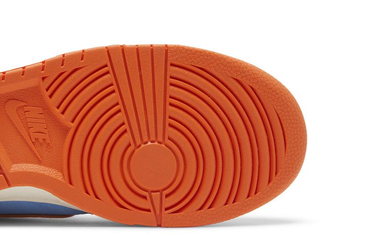 Nike Dunk Low Scrap Knicks