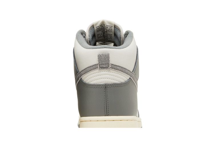 Nike Dunk High Vintage Light Bone Grey