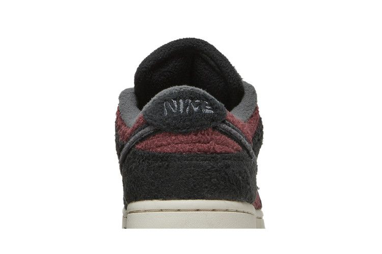 Nike Dunk Low SE Fleece Pack Burgundy Crush (Women's)