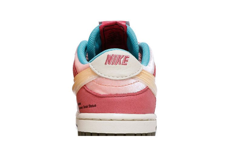 Nike Dunk Low Social Status Free Lunch Strawberry Milk (TD)