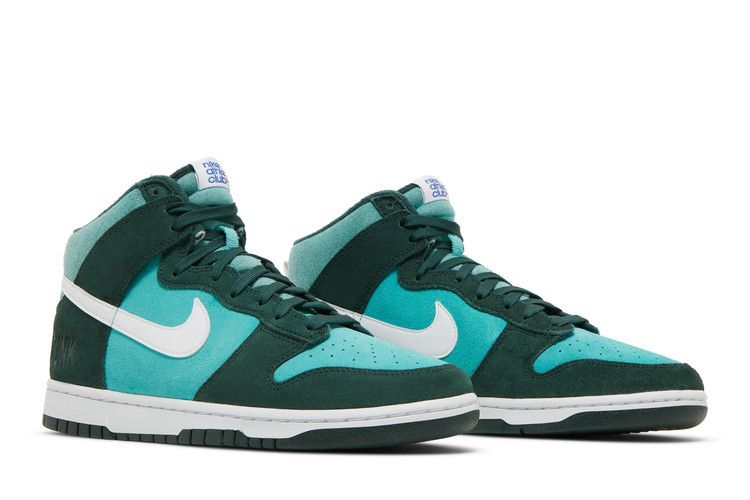 Nike Dunk High Retro SE Athletic Club Pro Green