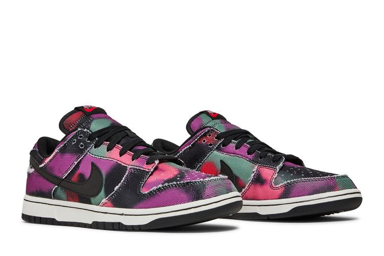 Nike Dunk Low Graffiti Pink