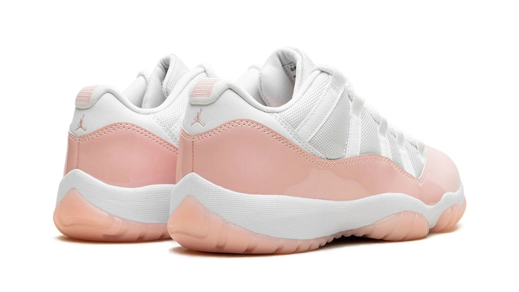 Air Jordan 11 Low WMNS "Legend Pink"