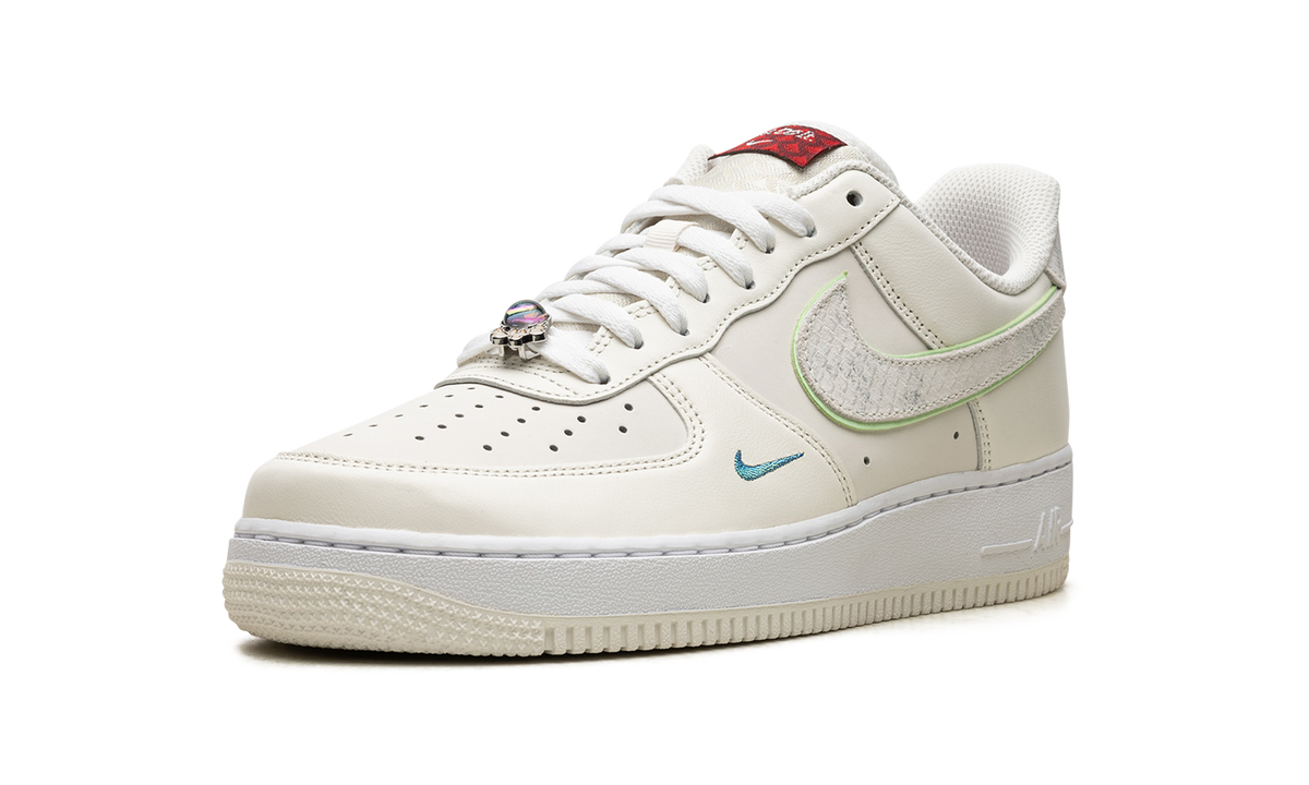 Air Force 1 "Year of the Dragon" FZ5052 131
