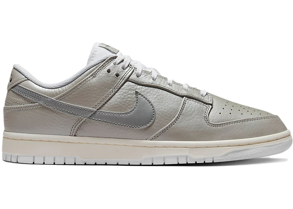 Nike Dunk Low Metallic Silver