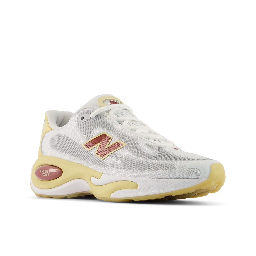 New Balance Womens Ac Runner - WHITE 3 (Wide)