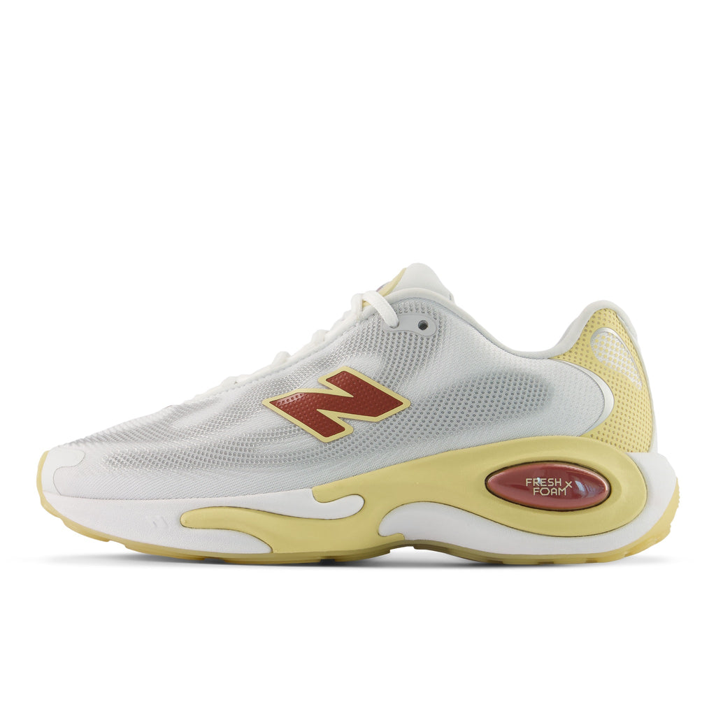 New Balance Womens Ac Runner - WHITE 3 (Wide)