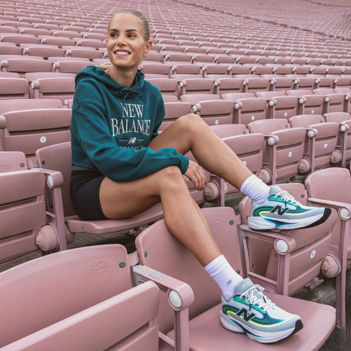 New Balance Womens Ellipse - DEEP END (Wide)