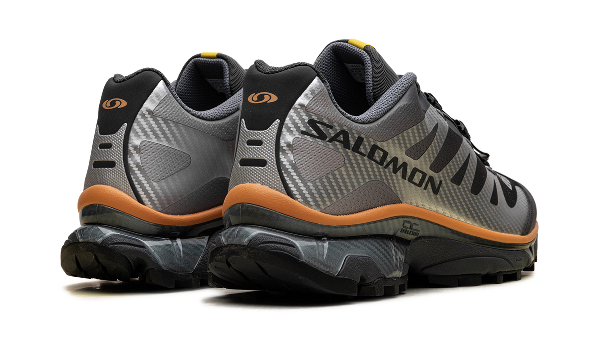 XT-4 OG "Asphalt / Footwear Silver / Nugget" L47990800