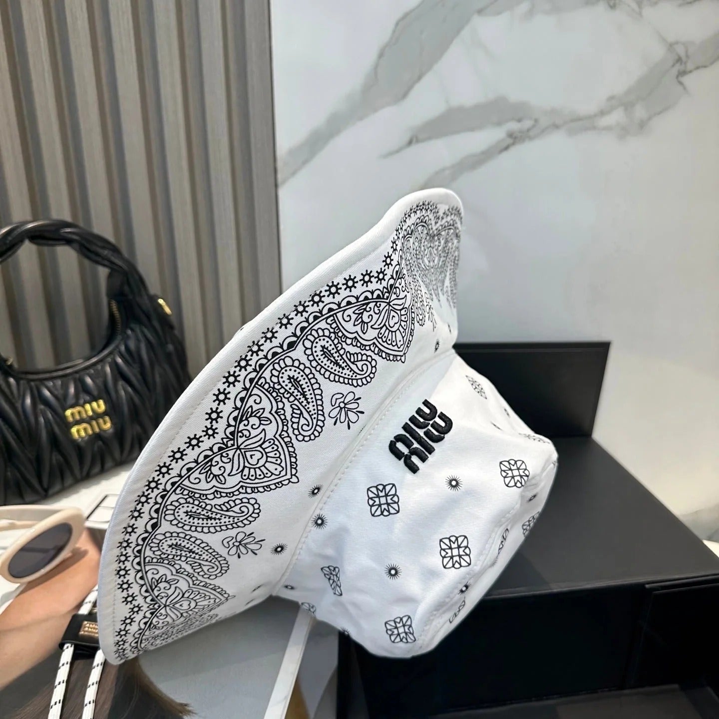 Miumiu Bandana Pattern And Embroidered Logo Wide-brimmed Hat 229395