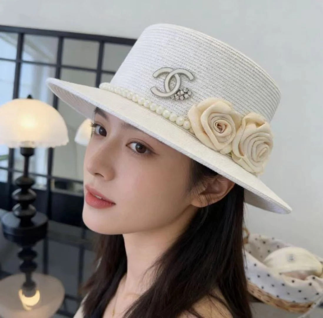 CC Flat-top Straw Hat With Flower Pearl 269016