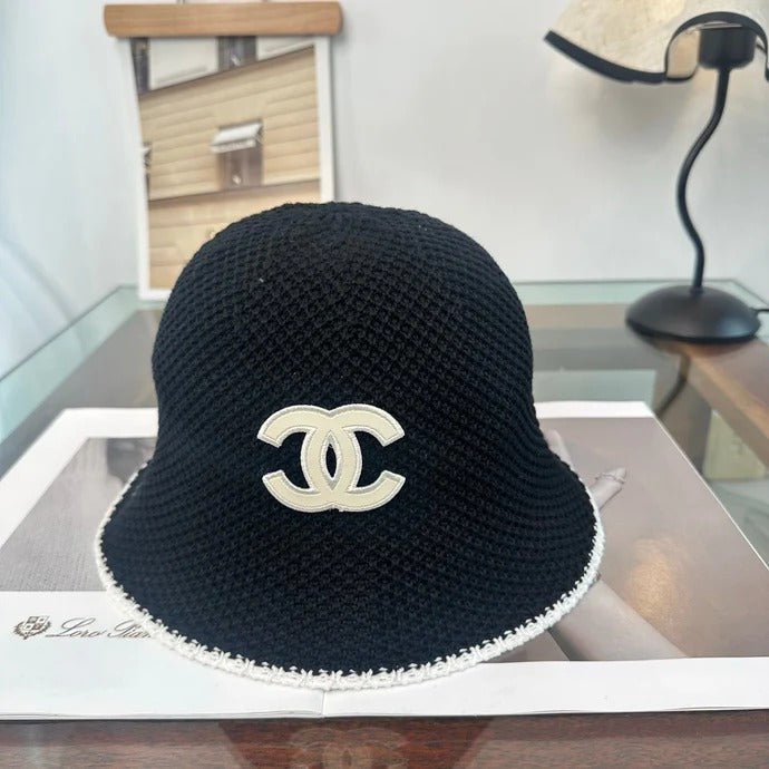 CC Bucket Hat Black and White Wool 216414