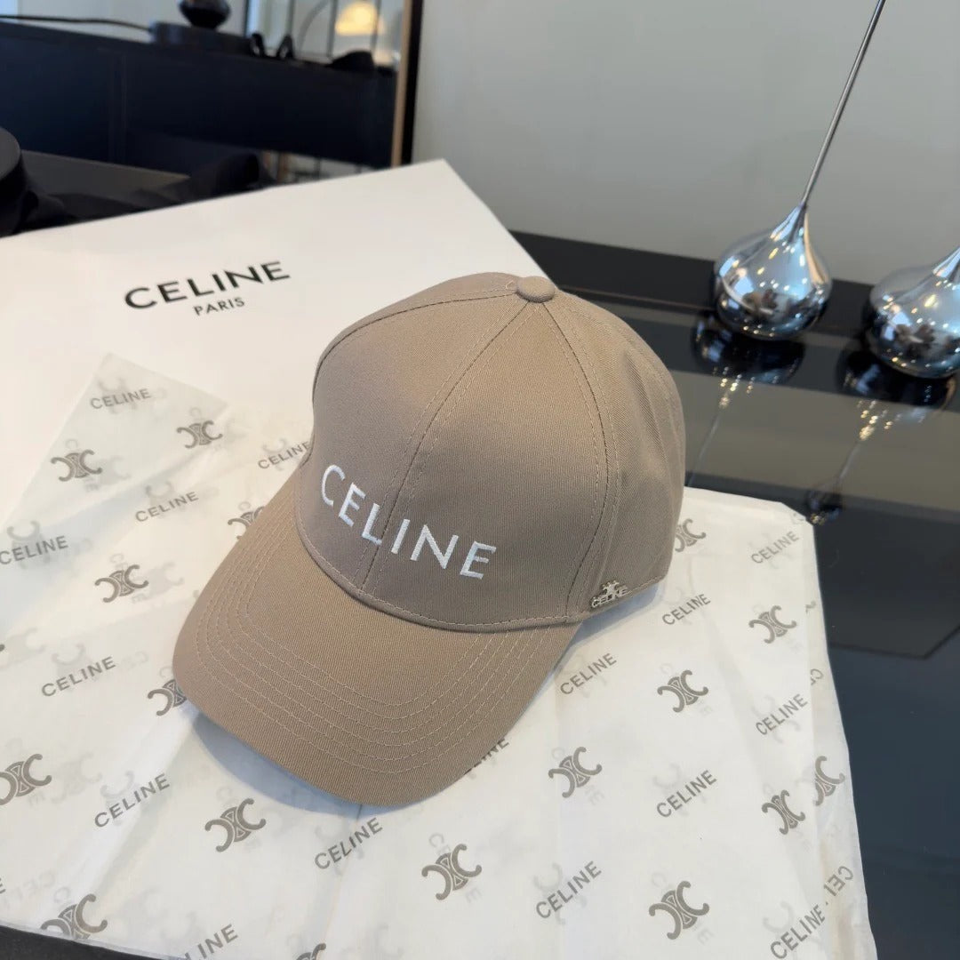 Celine Hat 196070