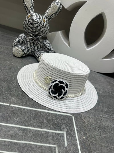CC Straw Hat With Flower 262141