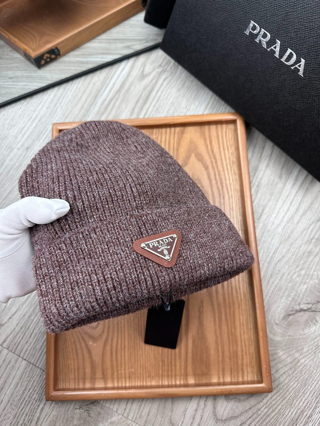 BEANIE HAT IN RED BROWN WOOL 332398 (Copy)