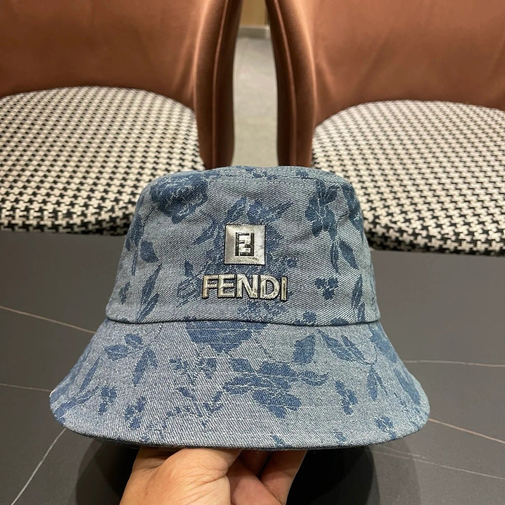 Fendi Embroidered Logo Bucket Hat 221107