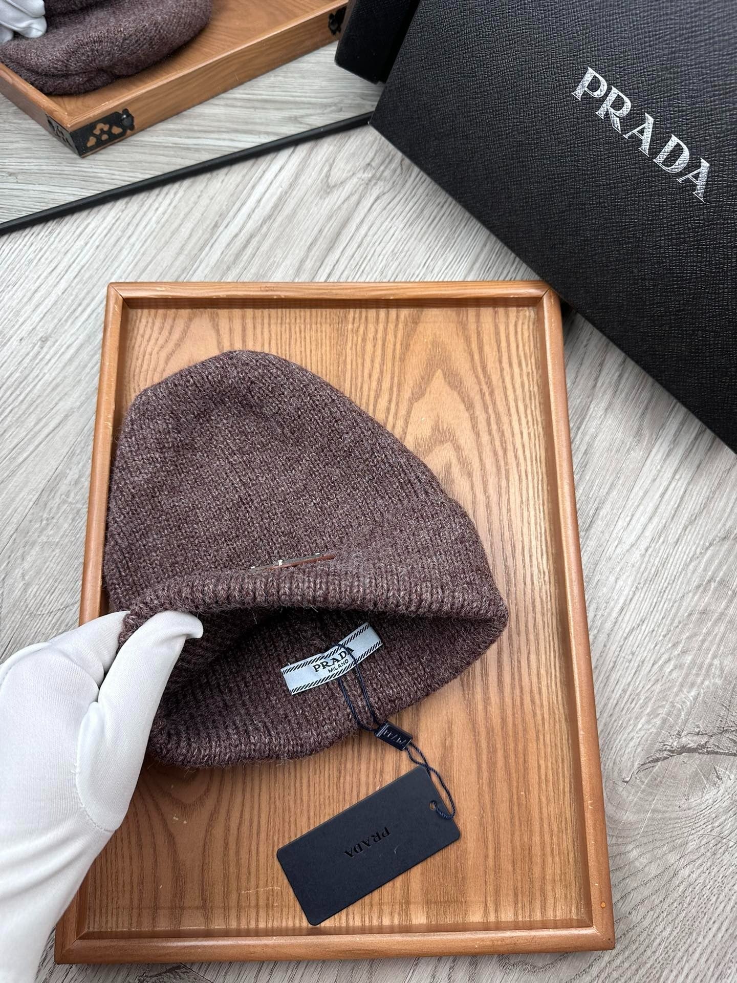 BEANIE HAT IN RED BROWN WOOL 332398 (Copy)