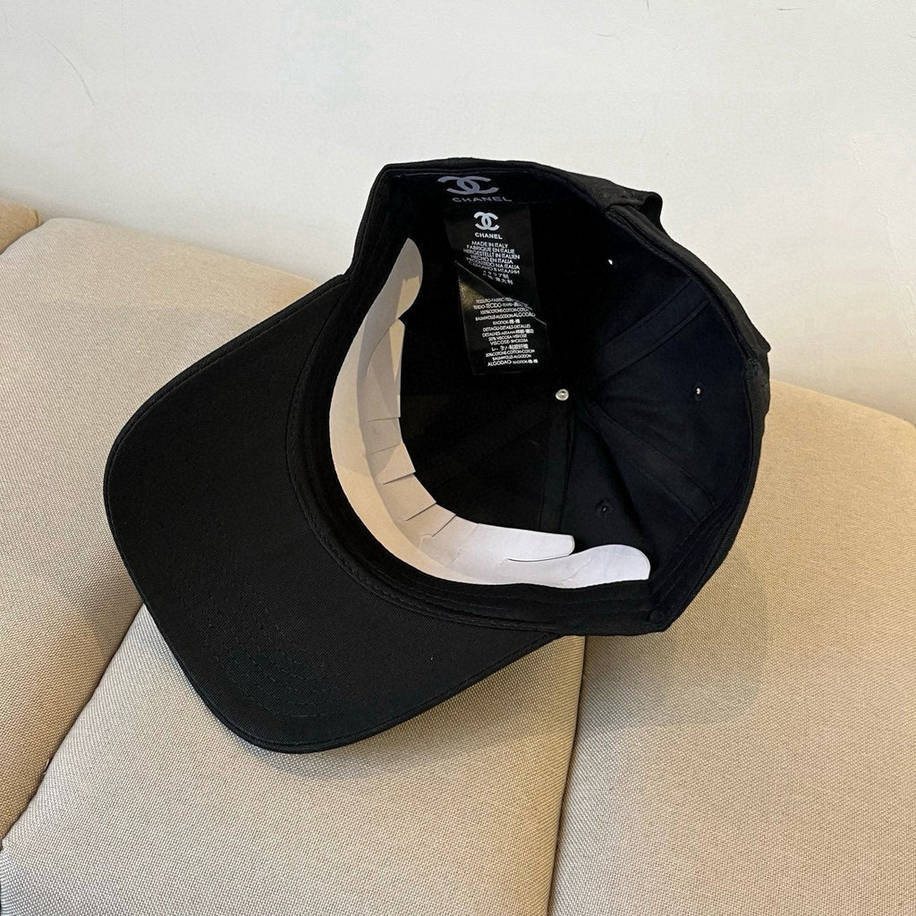 BASEBALL HAT IN FULL BLACK COTTON 672893