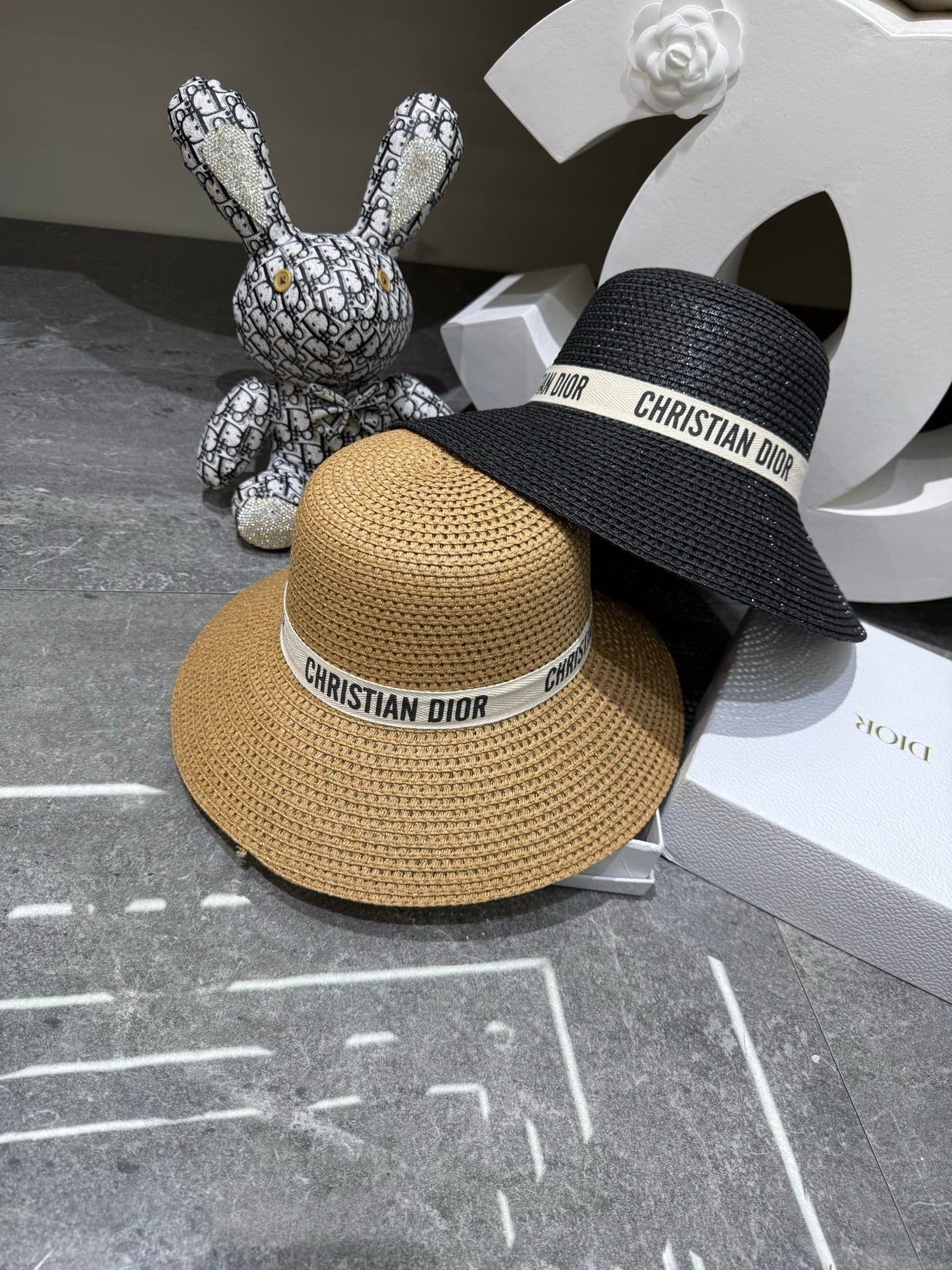 CD Wide Brim Straw Hat 280801