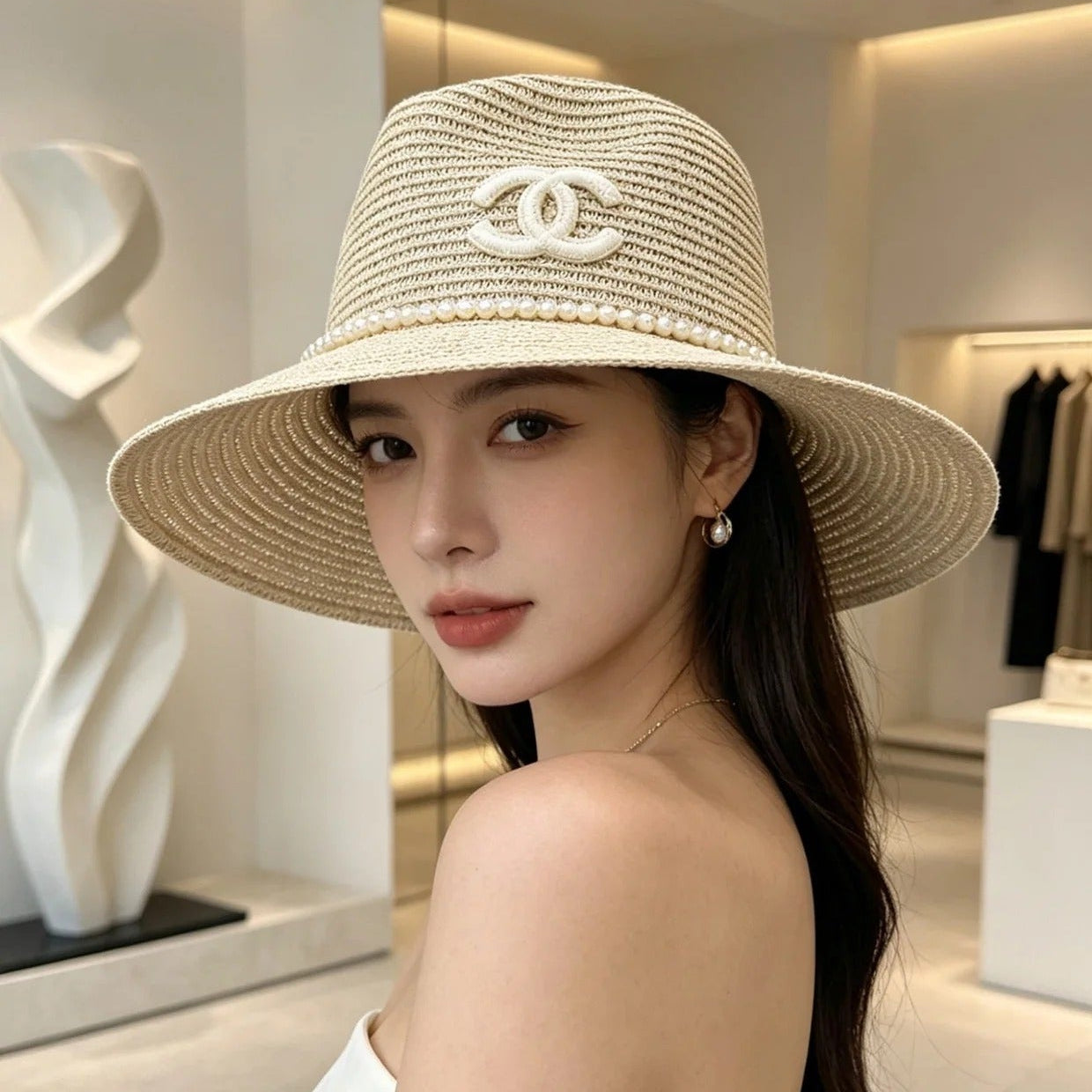 CC Straw Hat With Pearl and Logo 280796