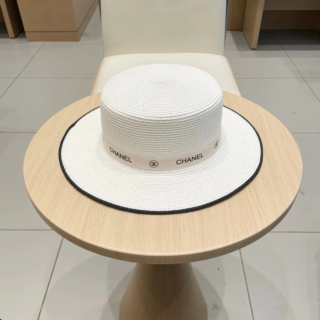 FLAT STRAW HAT WHITE 672721