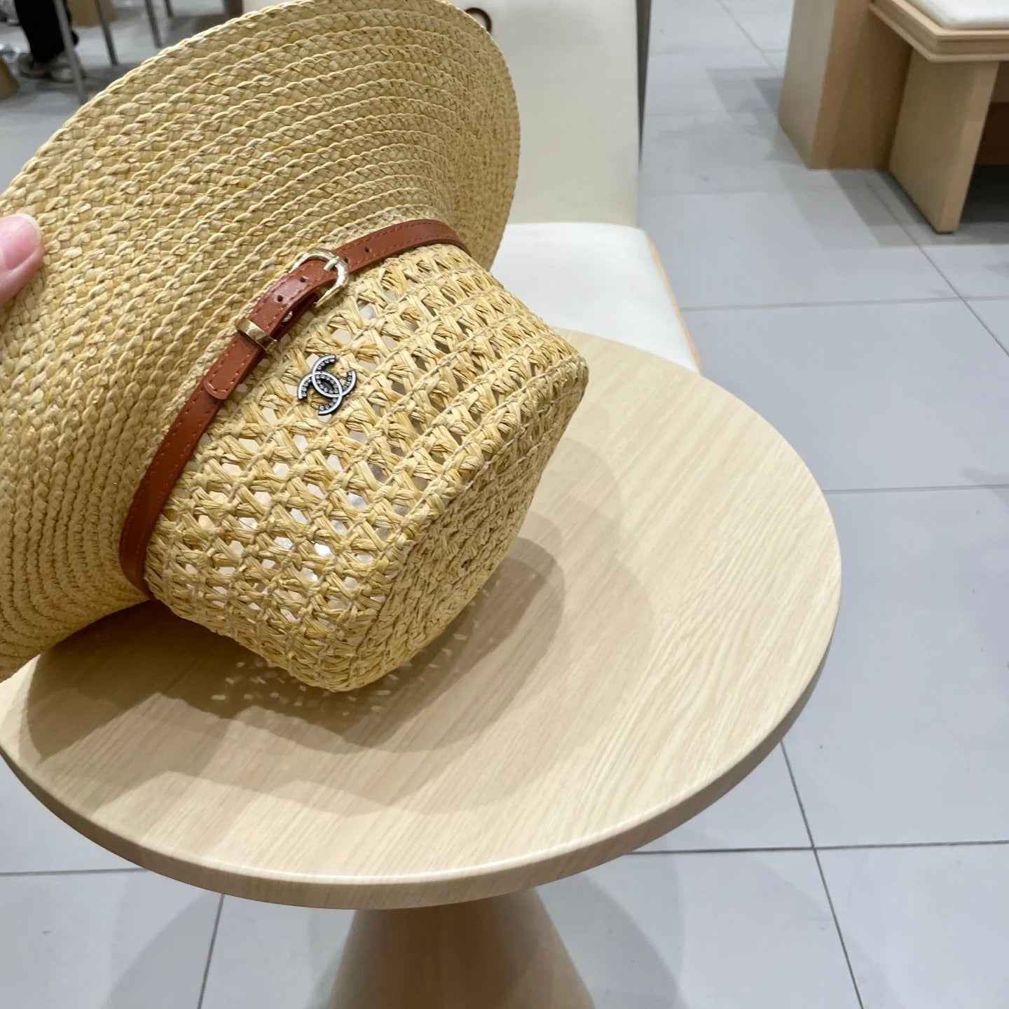 STRAW HAT OPEN WEAVE NATURAL 674078