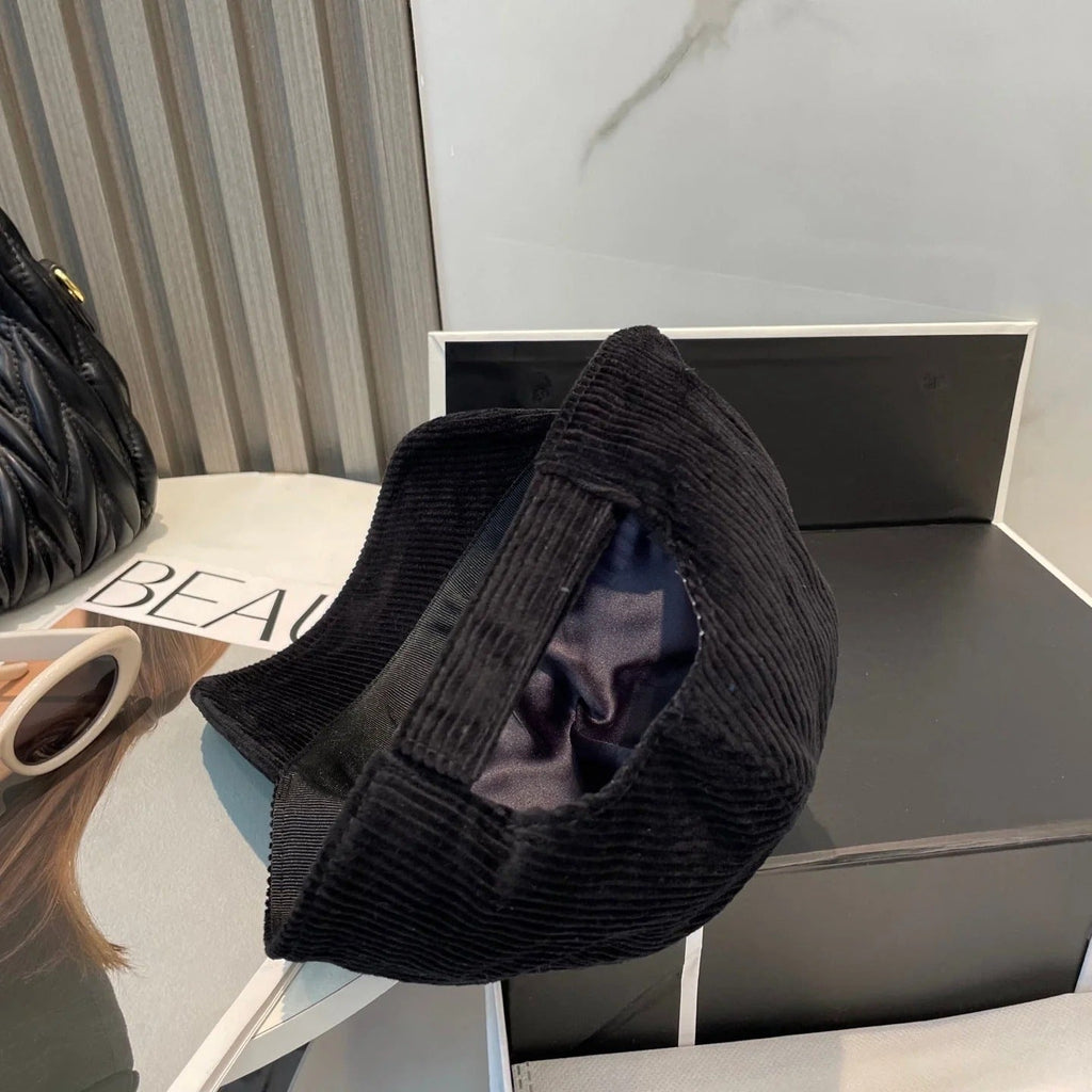 MM BASEBALL CAP IN CHARCOAL BLACK VELVET