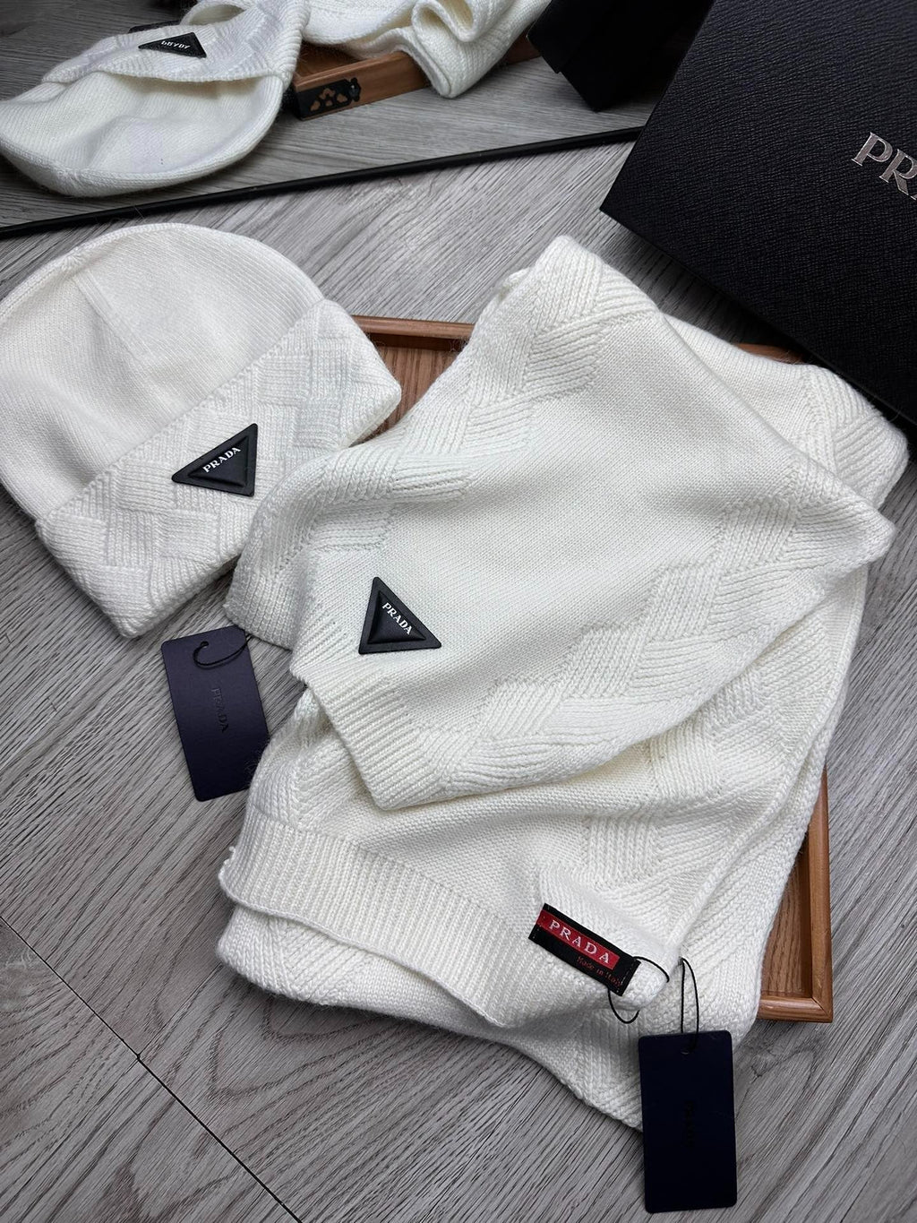 SET SCARF AND HAT IN WHITE WOOL AND RABBIT FUR 397408
